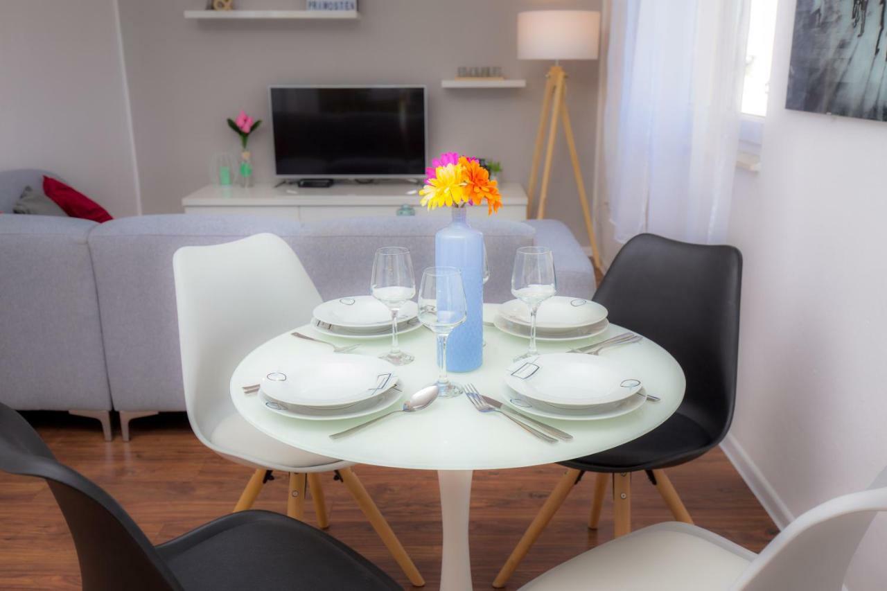 Apartman Marko Primosten Bagian luar foto