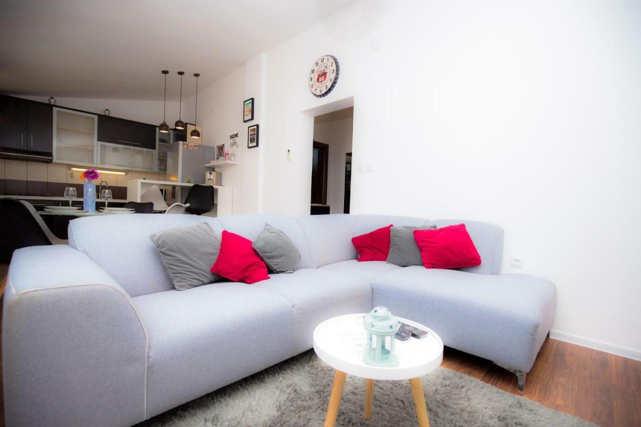 Apartman Marko Primosten Bagian luar foto